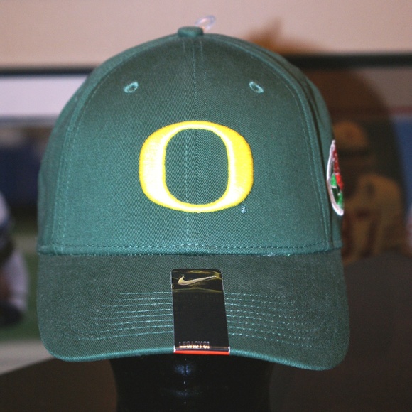 Nike Other - Nike Oregon Ducks Hat-Rose Bowl